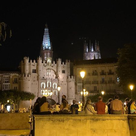 Апартаменты Mirando A La Catedral Desde Plaza Vega Бургос Экстерьер фото